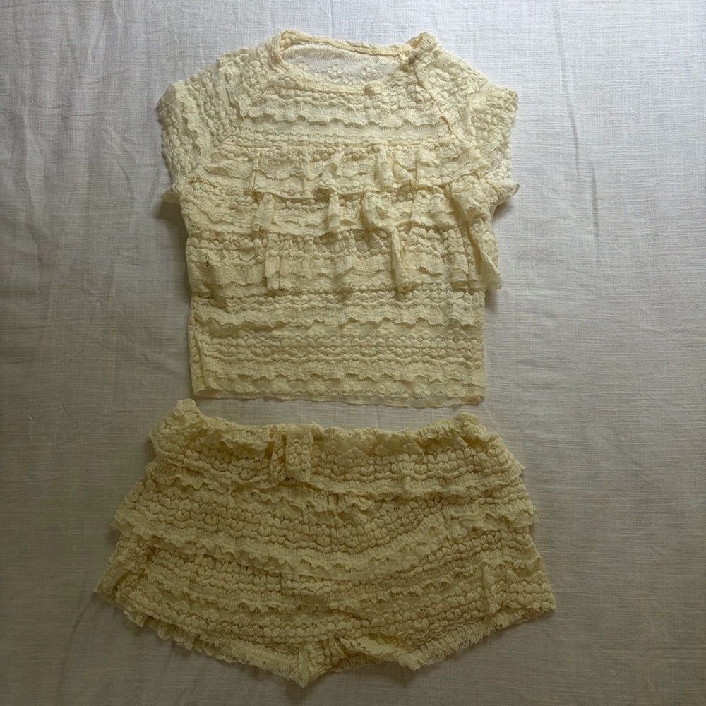 Lace Ruffle Crop Top & Shorts Set - Cream